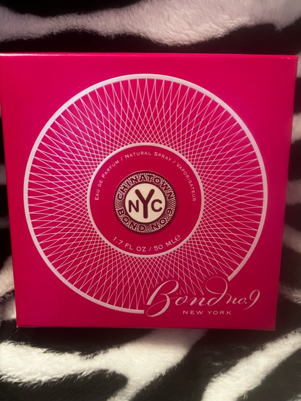 Bond No.9 Chinatown NYC 1.7fl oz EDP Empty Bottle Box+ DISCONTINUED by Bond RARE - Picture 5 of 9